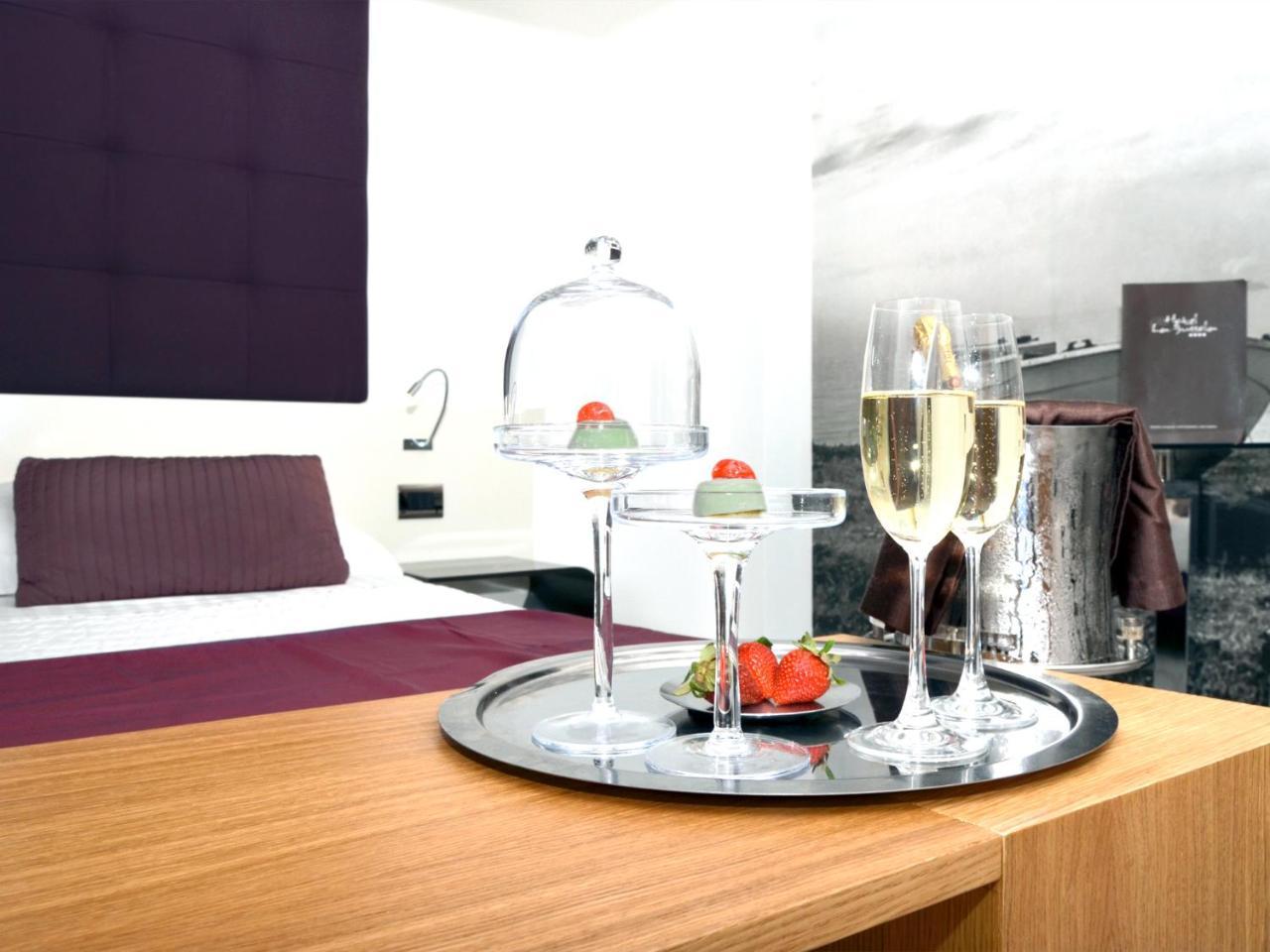 Hotel La Bussola Milazzo Buitenkant foto